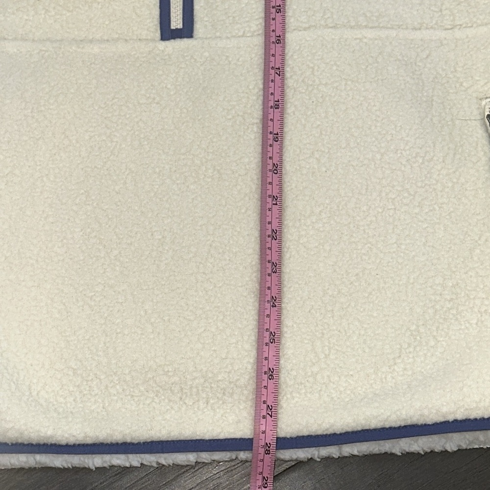 NWT.PATAGONIA.SIZE XL..Cream Fleece with Blue Accents - Picture 9 of 14